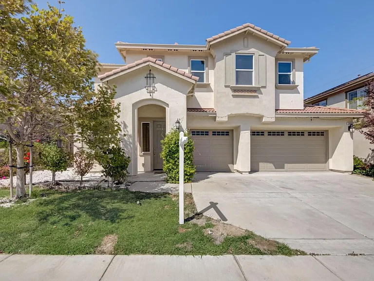 2407 Vernal Dr, Bay Point, CA 94565
