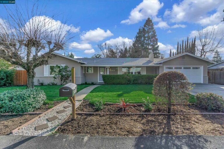 1245 Elmwood Dr, Walnut Creek, CA 94597
